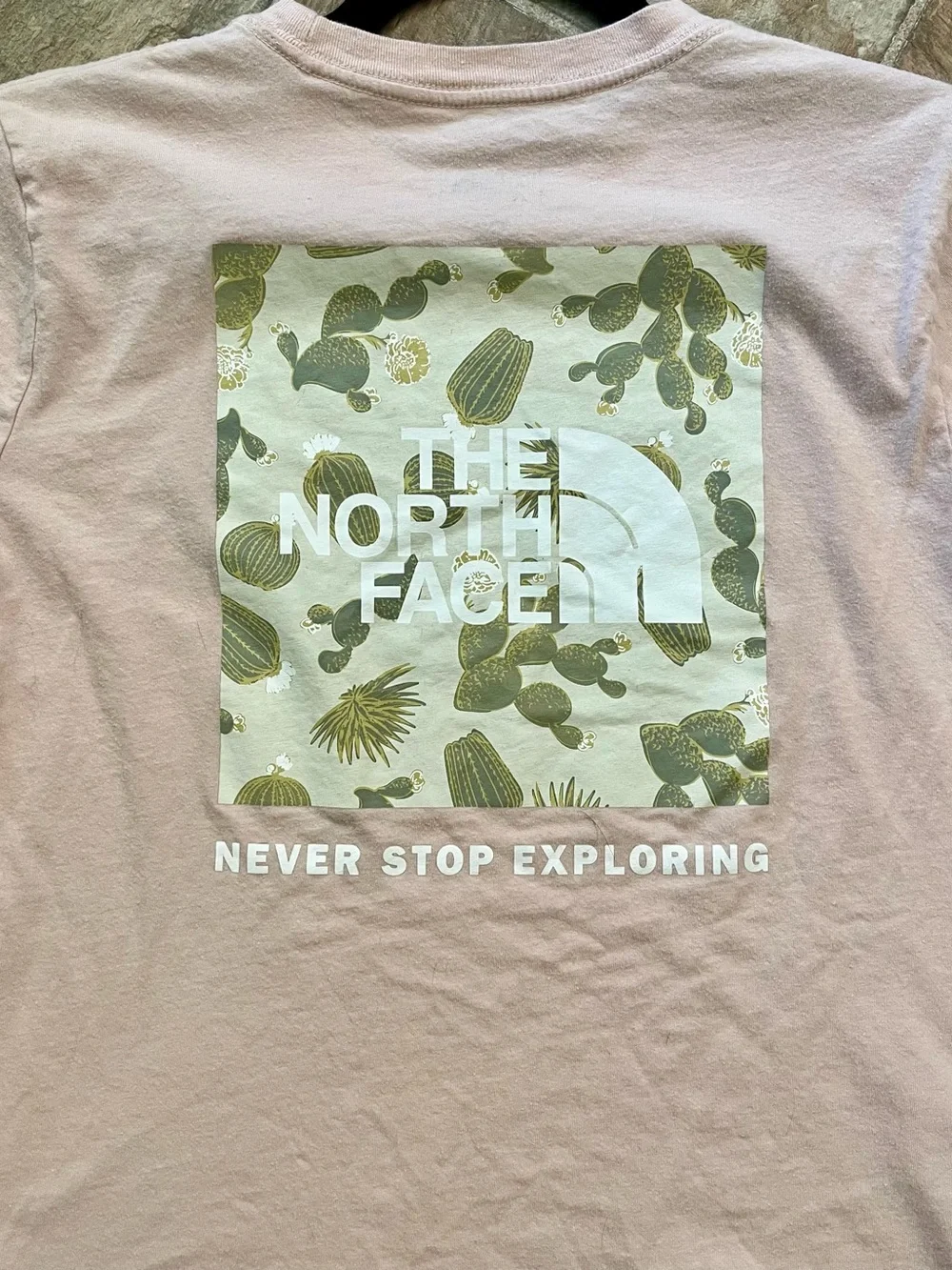 The North Face Women S Pink Cactus Box Logo Graphic Tee Never Stop Exploring EUC - Picture 8 of 12